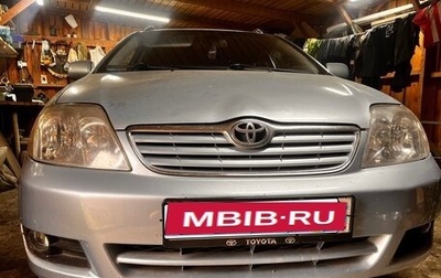 Toyota Corolla, 2004 год, 650 000 рублей, 1 фотография