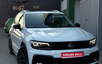 Volkswagen Tiguan II, 2019 год, 3 600 000 рублей, 1 фотография