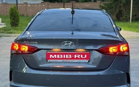 Hyundai Solaris II рестайлинг, 2021 год, 1 800 000 рублей, 6 фотография