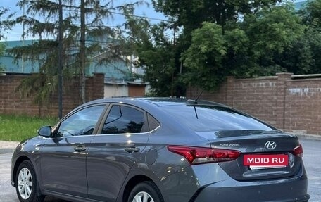 Hyundai Solaris II рестайлинг, 2021 год, 1 800 000 рублей, 8 фотография
