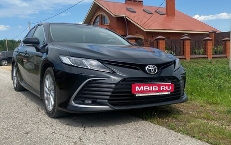 Toyota Camry, 2021 год, 3 500 000 рублей, 6 фотография
