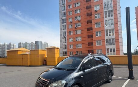 Toyota Ipsum II, 2001 год, 600 000 рублей, 11 фотография