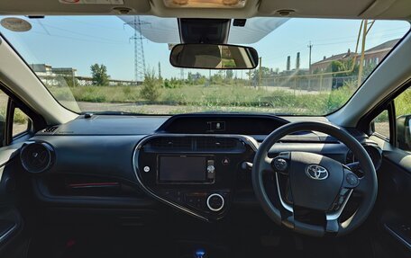 Toyota Aqua I, 2018 год, 1 250 000 рублей, 7 фотография