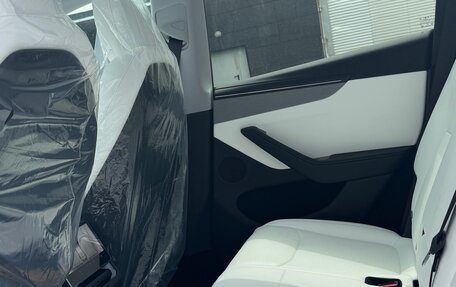 Tesla Model Y I, 2025 год, 5 500 000 рублей, 6 фотография