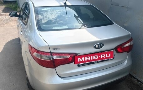 KIA Rio III рестайлинг, 2014 год, 980 000 рублей, 2 фотография