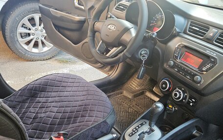 KIA Rio III рестайлинг, 2013 год, 760 000 рублей, 6 фотография