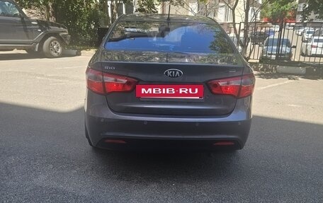 KIA Rio III рестайлинг, 2013 год, 760 000 рублей, 2 фотография