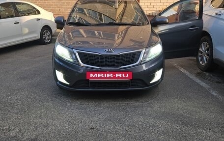 KIA Rio III рестайлинг, 2013 год, 760 000 рублей, 3 фотография