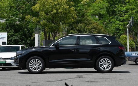 Volkswagen Touareg III, 2024 год, 8 140 000 рублей, 8 фотография