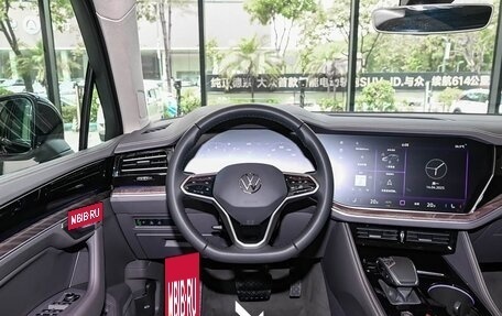 Volkswagen Touareg III, 2024 год, 8 140 000 рублей, 10 фотография