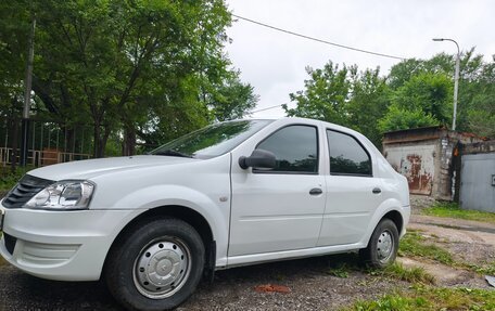 Renault Logan I, 2014 год, 300 000 рублей, 3 фотография