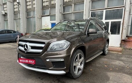 Mercedes-Benz GL-Класс, 2014 год, 2 600 000 рублей, 2 фотография