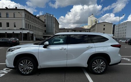 Toyota Highlander, 2025 год, 4 900 000 рублей, 3 фотография