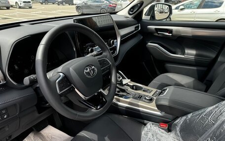 Toyota Highlander, 2025 год, 4 900 000 рублей, 9 фотография