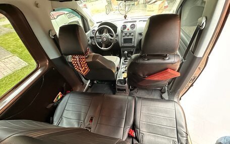 Volkswagen Caddy III рестайлинг, 2012 год, 880 000 рублей, 12 фотография