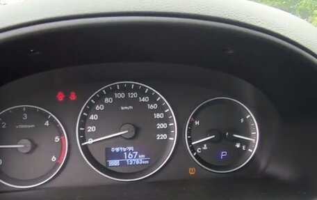 Hyundai Grand Starex Grand Starex I рестайлинг 2, 2020 год, 1 990 000 рублей, 6 фотография