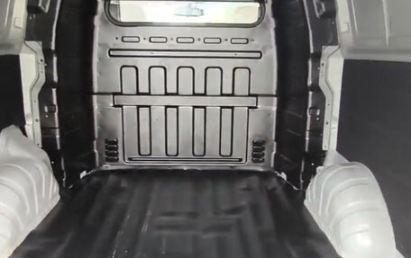 Hyundai Grand Starex Grand Starex I рестайлинг 2, 2020 год, 1 990 000 рублей, 11 фотография