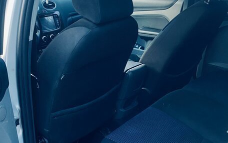 Ford Focus II рестайлинг, 2005 год, 250 000 рублей, 13 фотография