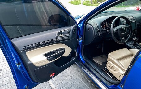 Skoda Octavia RS, 2010 год, 1 350 000 рублей, 17 фотография