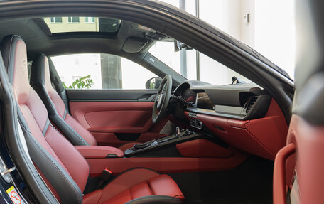 Porsche 911, 2025 год, 30 900 000 рублей, 17 фотография