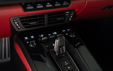 Porsche 911, 2025 год, 30 900 000 рублей, 29 фотография
