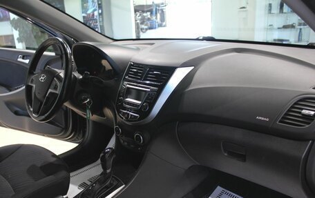 Hyundai Solaris II рестайлинг, 2015 год, 890 000 рублей, 8 фотография