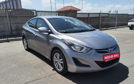 Hyundai Elantra V, 2014 год, 990 000 рублей, 2 фотография