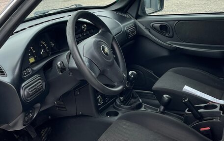 Chevrolet Niva I рестайлинг, 2017 год, 580 000 рублей, 7 фотография
