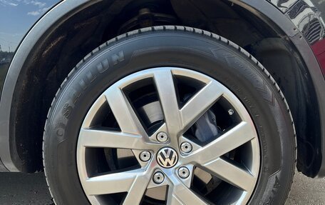 Volkswagen Touareg III, 2014 год, 2 800 000 рублей, 4 фотография