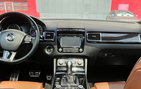 Volkswagen Touareg III, 2014 год, 2 800 000 рублей, 15 фотография