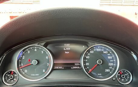 Volkswagen Touareg III, 2014 год, 2 800 000 рублей, 17 фотография