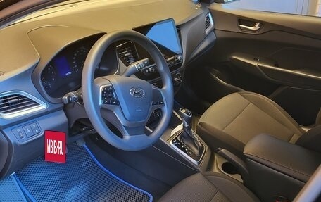 Hyundai Solaris II рестайлинг, 2022 год, 1 870 000 рублей, 4 фотография