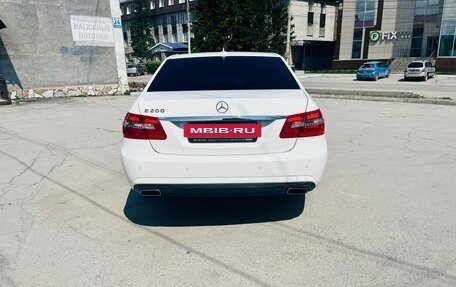 Mercedes-Benz E-Класс, 2012 год, 1 670 000 рублей, 4 фотография