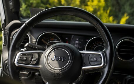 Jeep Wrangler, 2019 год, 3 635 000 рублей, 13 фотография