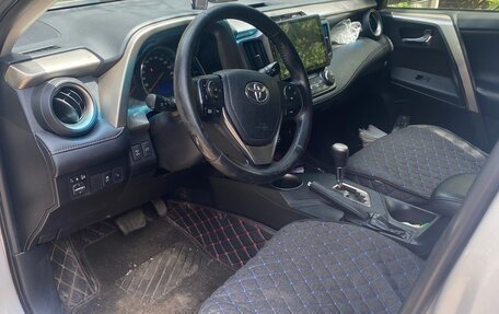 Toyota RAV4, 2013 год, 1 700 000 рублей, 4 фотография