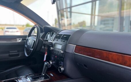 Volkswagen Touareg III, 2006 год, 1 030 000 рублей, 10 фотография