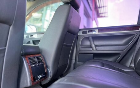 Volkswagen Touareg III, 2006 год, 1 030 000 рублей, 11 фотография