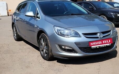 Opel Astra J, 2013 год, 700 000 рублей, 4 фотография