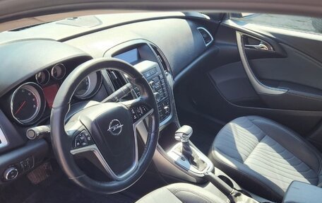 Opel Astra J, 2013 год, 700 000 рублей, 12 фотография