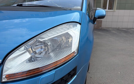 Citroen C4 Picasso II рестайлинг, 2009 год, 475 000 рублей, 21 фотография
