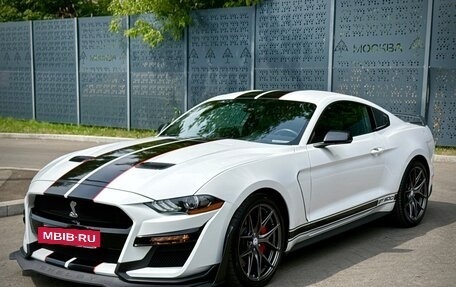 Ford Mustang VI рестайлинг, 2019 год, 5 950 000 рублей, 2 фотография