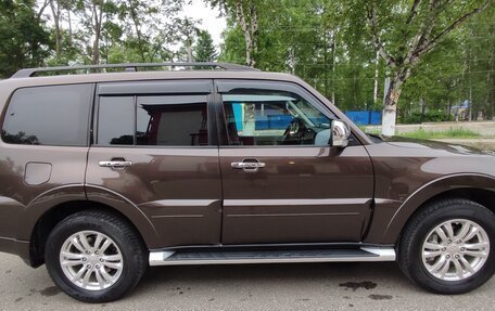 Mitsubishi Pajero IV, 2020 год, 4 200 000 рублей, 4 фотография