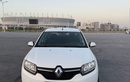 Renault Logan II, 2018 год, 570 000 рублей, 4 фотография