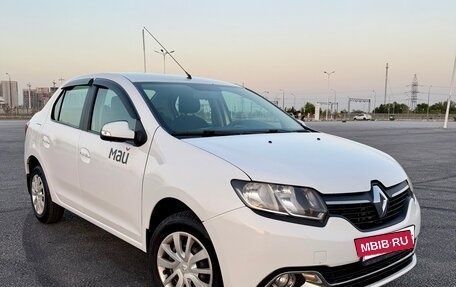 Renault Logan II, 2018 год, 570 000 рублей, 6 фотография