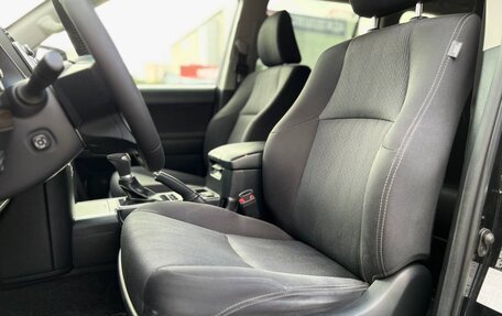Toyota Land Cruiser Prado 150 рестайлинг 2, 2019 год, 4 550 000 рублей, 27 фотография