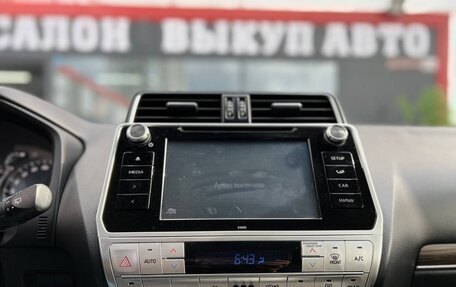 Toyota Land Cruiser Prado 150 рестайлинг 2, 2019 год, 4 550 000 рублей, 33 фотография
