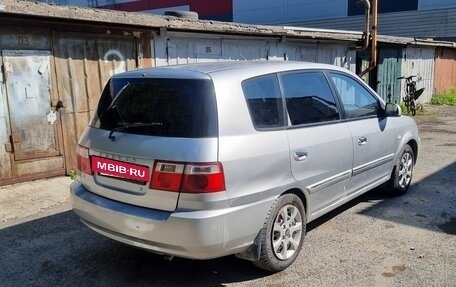 KIA Carens I (RS), 2004 год, 182 000 рублей, 3 фотография