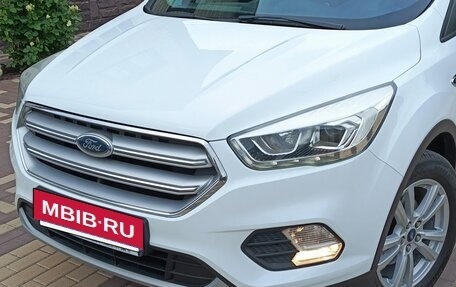 Ford Kuga III, 2017 год, 2 150 000 рублей, 10 фотография
