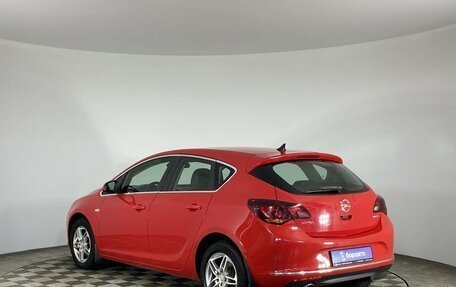 Opel Astra J, 2015 год, 1 080 000 рублей, 7 фотография