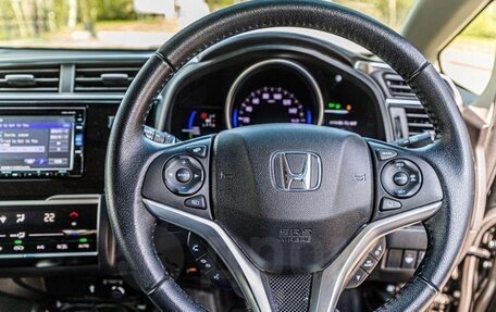 Honda Fit III, 2019 год, 1 380 000 рублей, 10 фотография